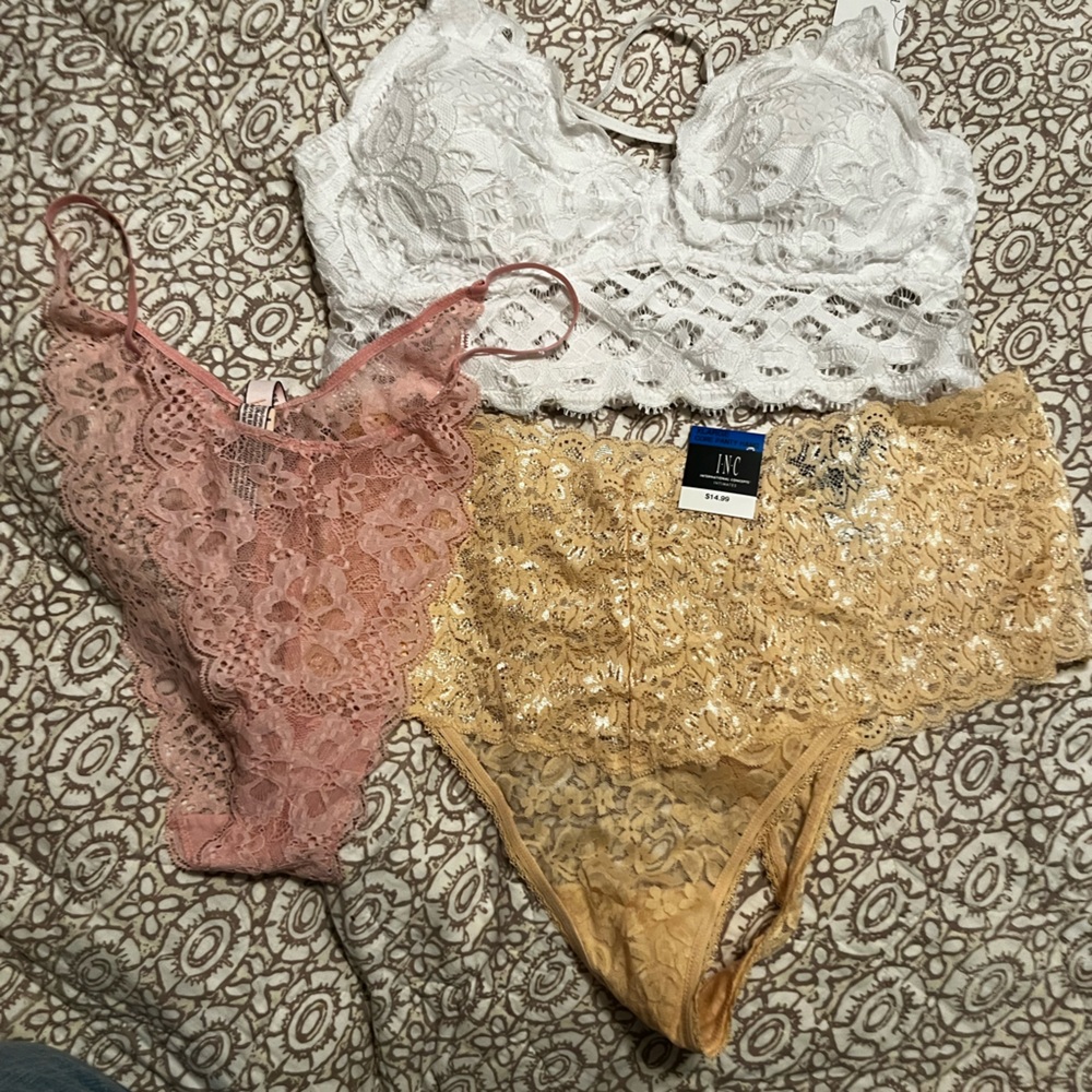 Bundle of Women’s Lingerie. Victoria’s Secret, INC, and Poppy Boutique. XL.NWT!